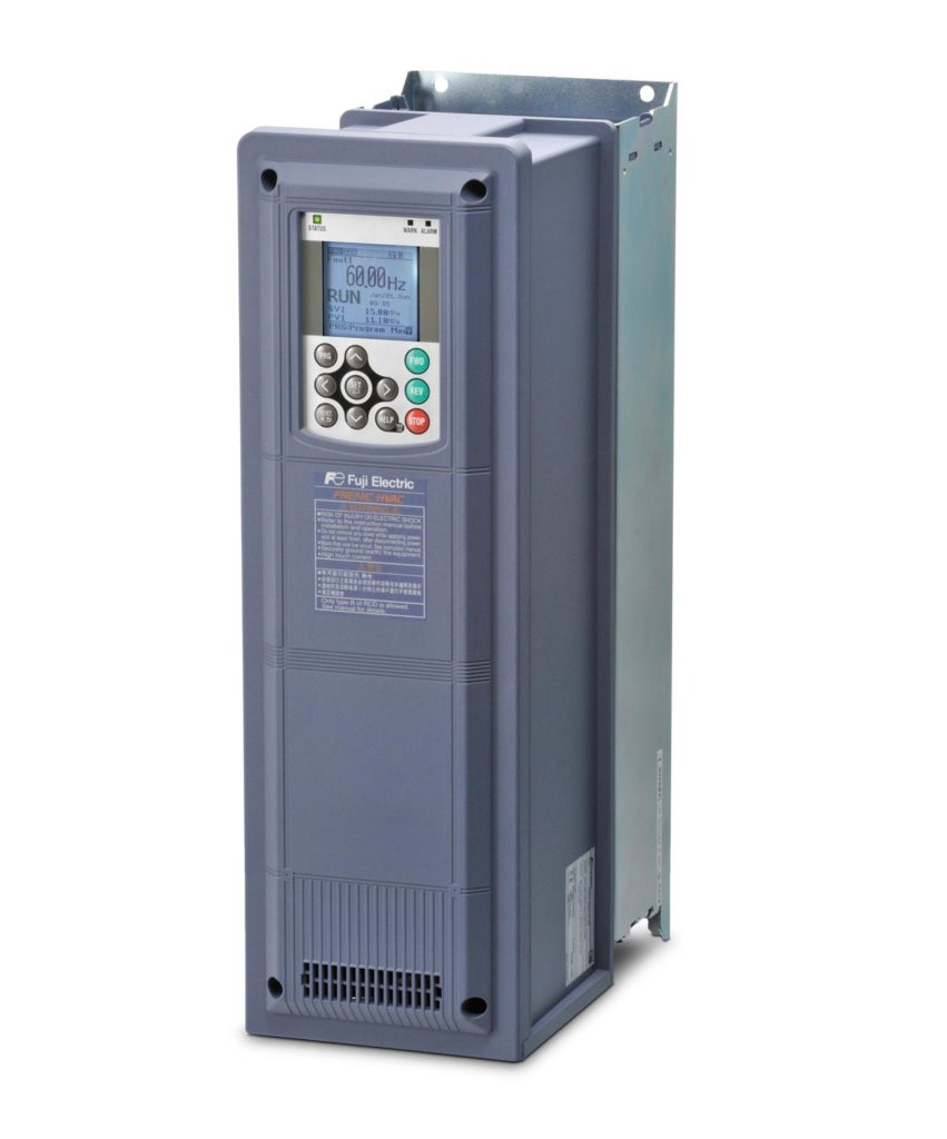 FRENIC HVAC (FRN-AR1) inverter con display LCD e keypad, corpo blu/grigio in plastica, connettori posteriori.